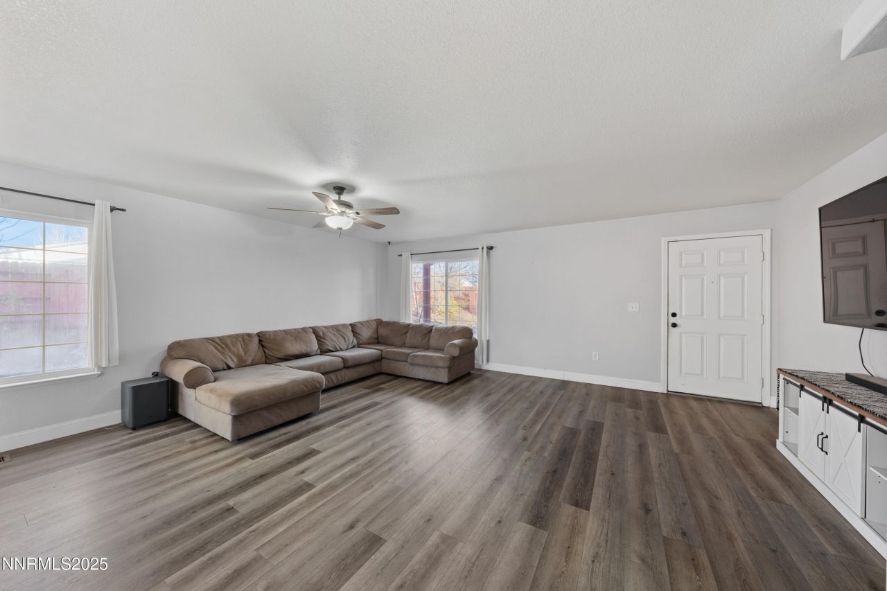 18205 Fontana Court, Reno, NV 89508 Photo