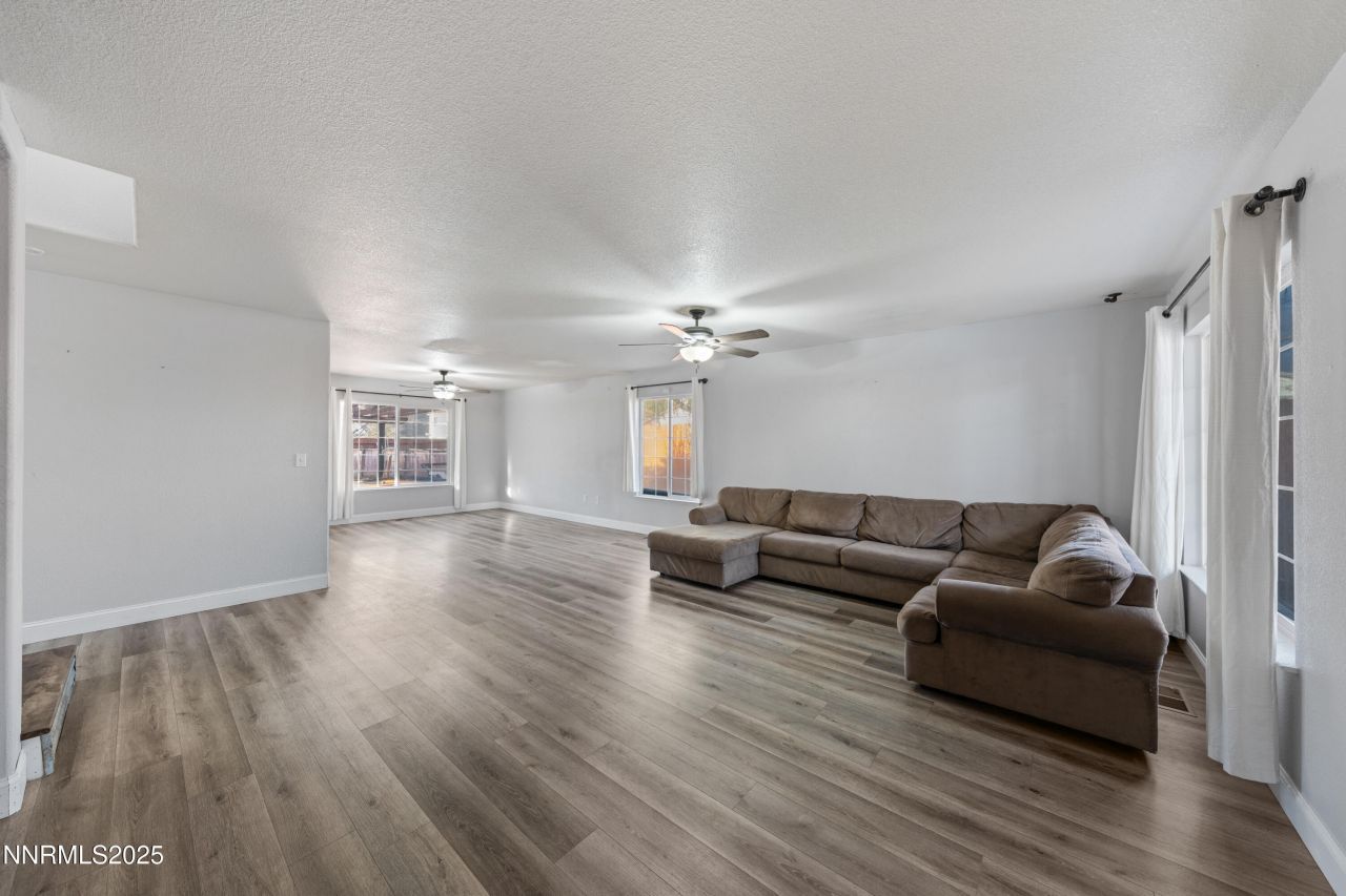 18205 Fontana Court, Reno, NV 89508 Photo