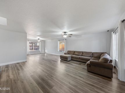 18205 Fontana Court, Reno, NV 89508 Photo