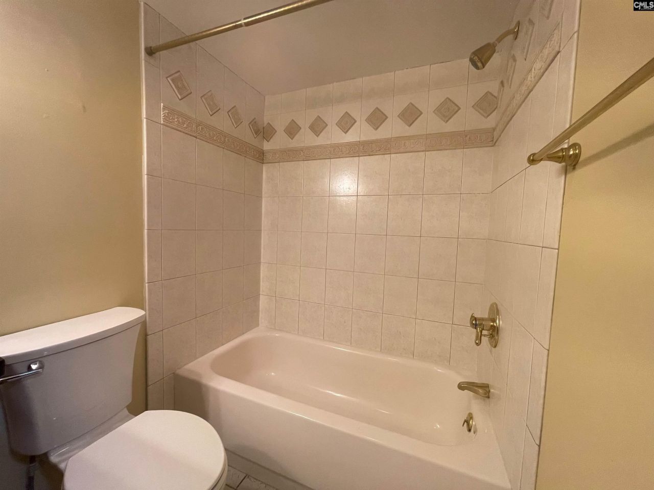 1825 Saint Julian Place Photo 31