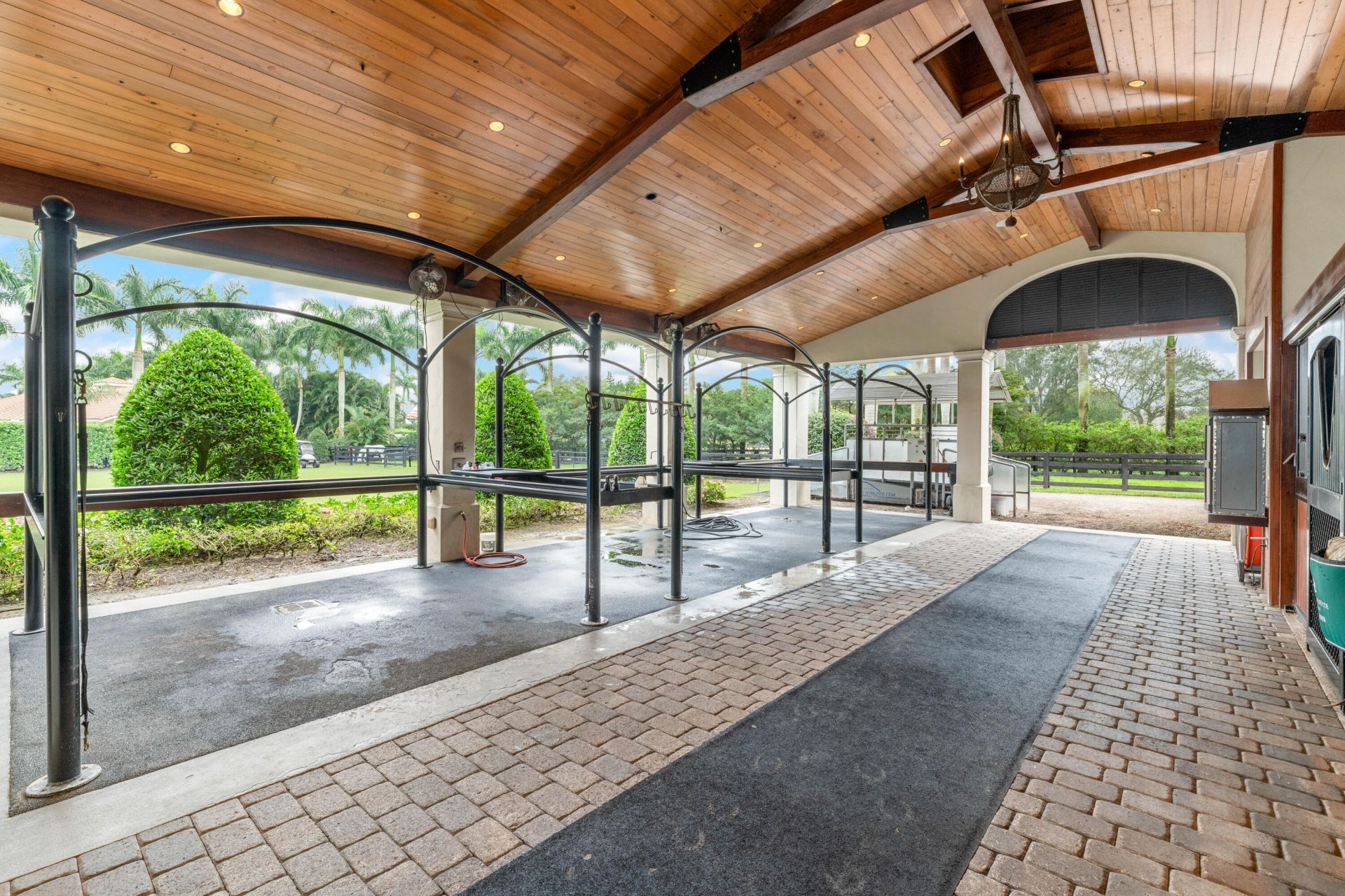 2312 Appaloosa Trail, Wellington, FL 33414 Photo