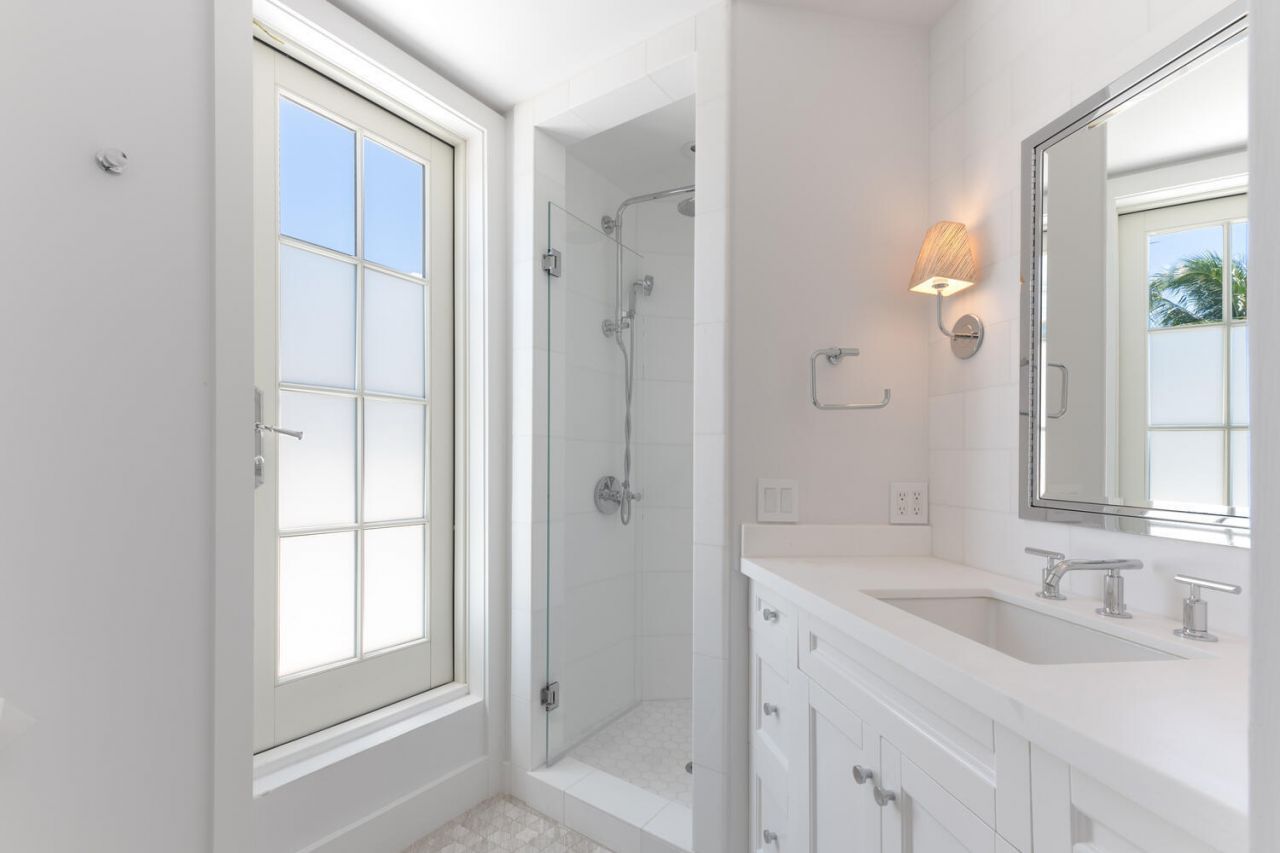 130 Brazilian Avenue, Palm Beach, FL 33480 Photo