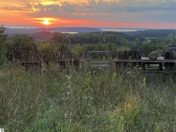 Duck Lake Road E, Suttons Bay, MI 49682