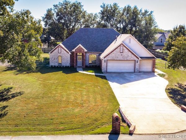 21440 E 104th Street S, Broken Arrow, OK 74014