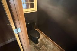 7726 Picardy Place photo 4