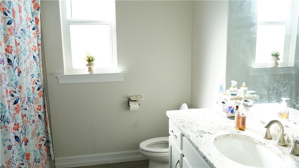 860 Heather Lake Ave, Cape Coral, FL 33993 Photo