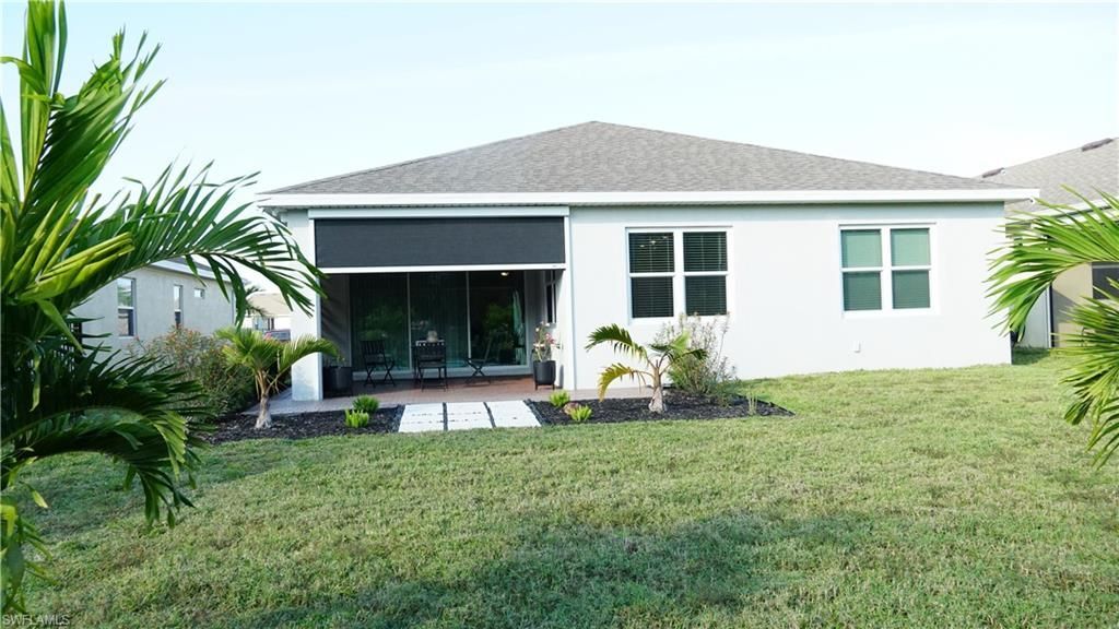 860 Heather Lake Ave, Cape Coral, FL 33993 Photo