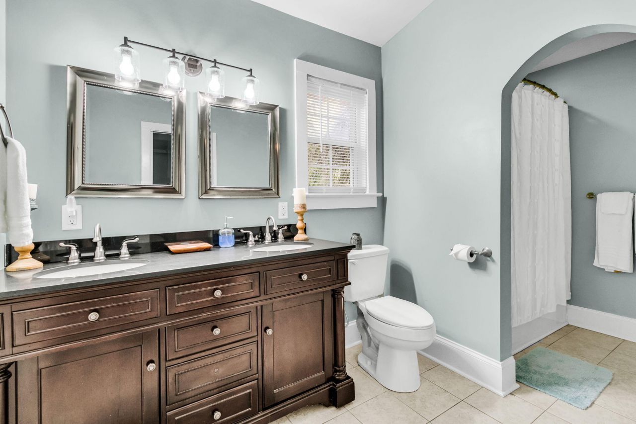 440 Woodland Shores Road Photo 21