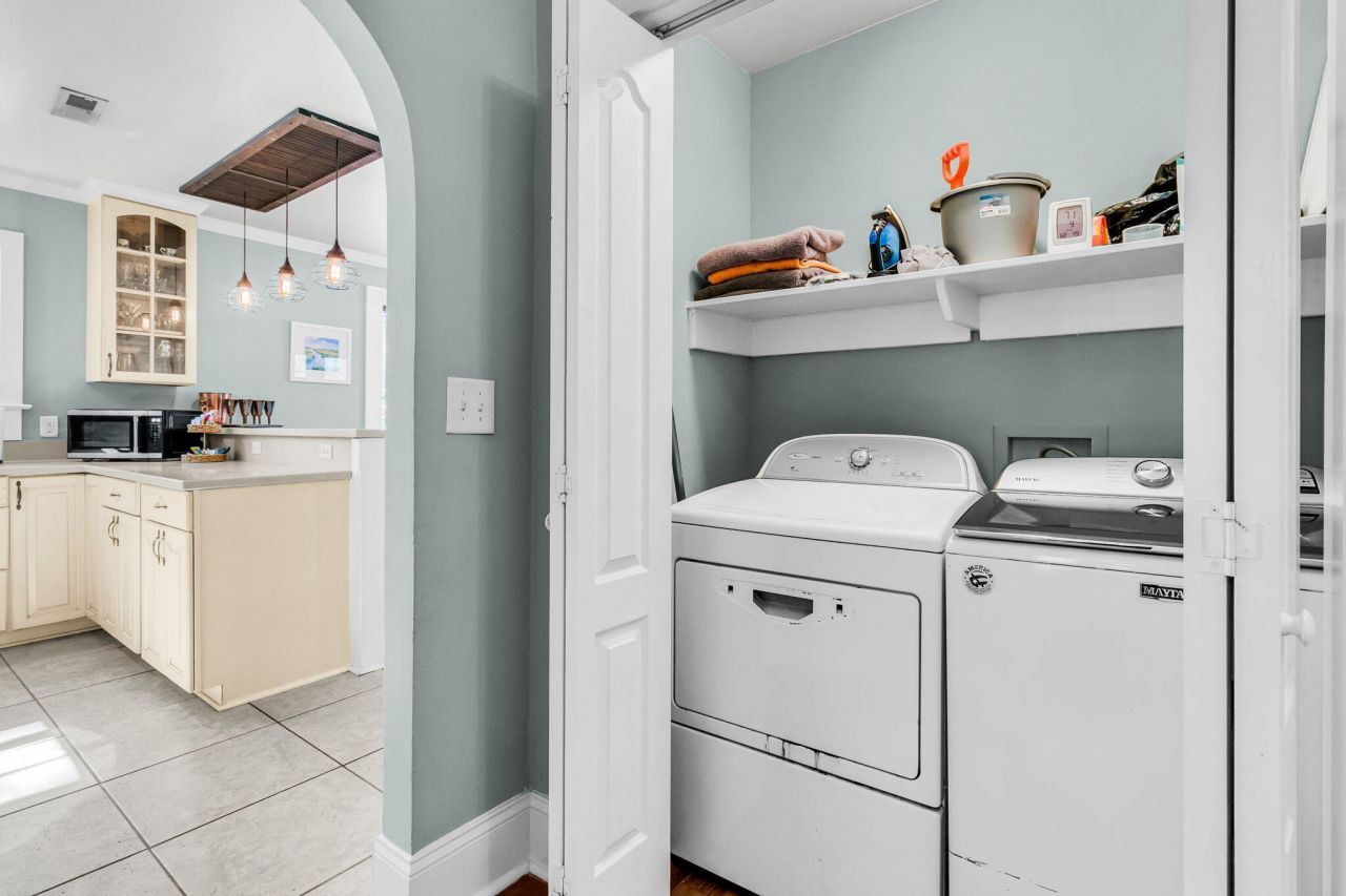 440 Woodland Shores Road Photo 26