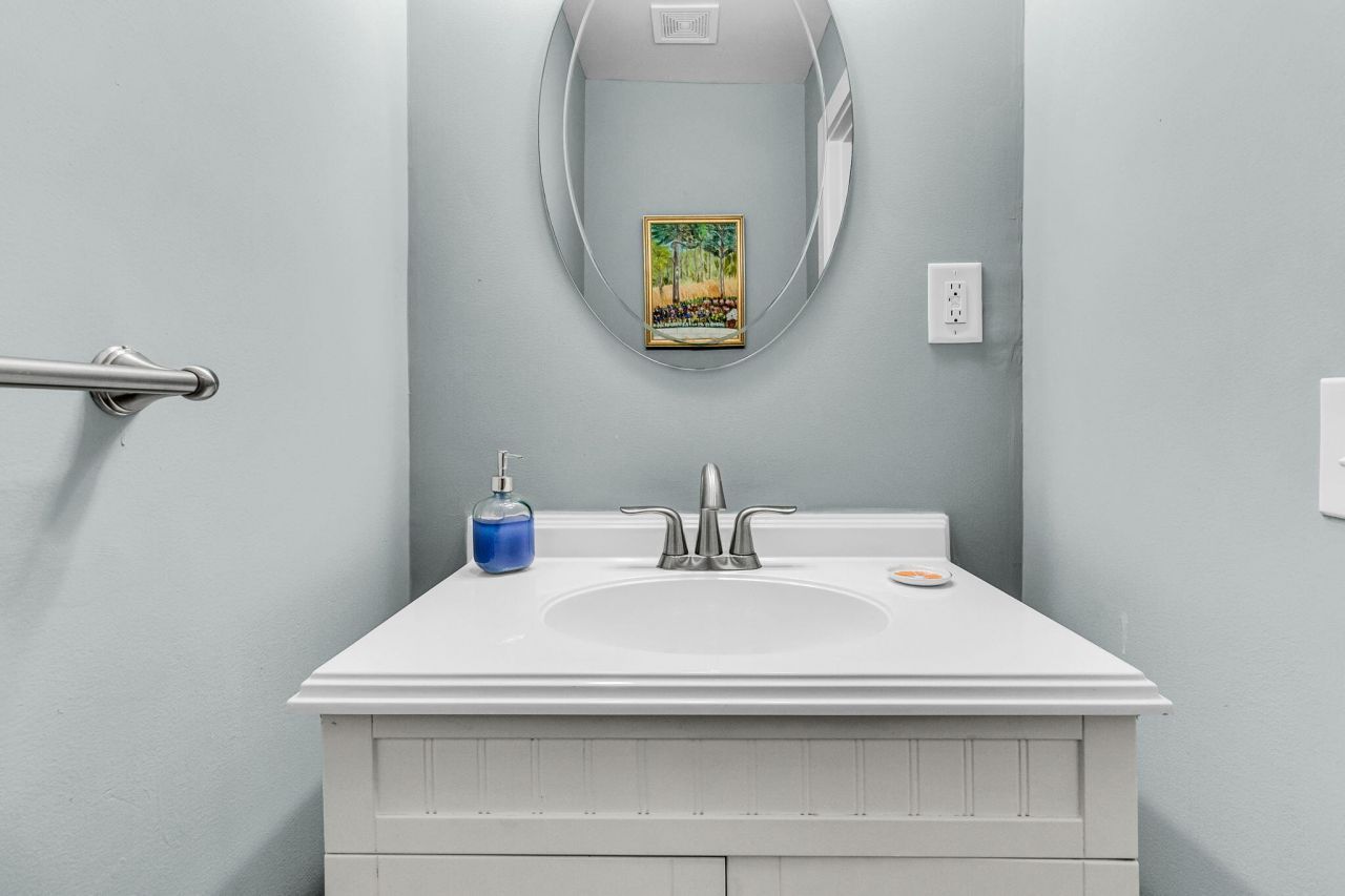 440 Woodland Shores Road Photo 27