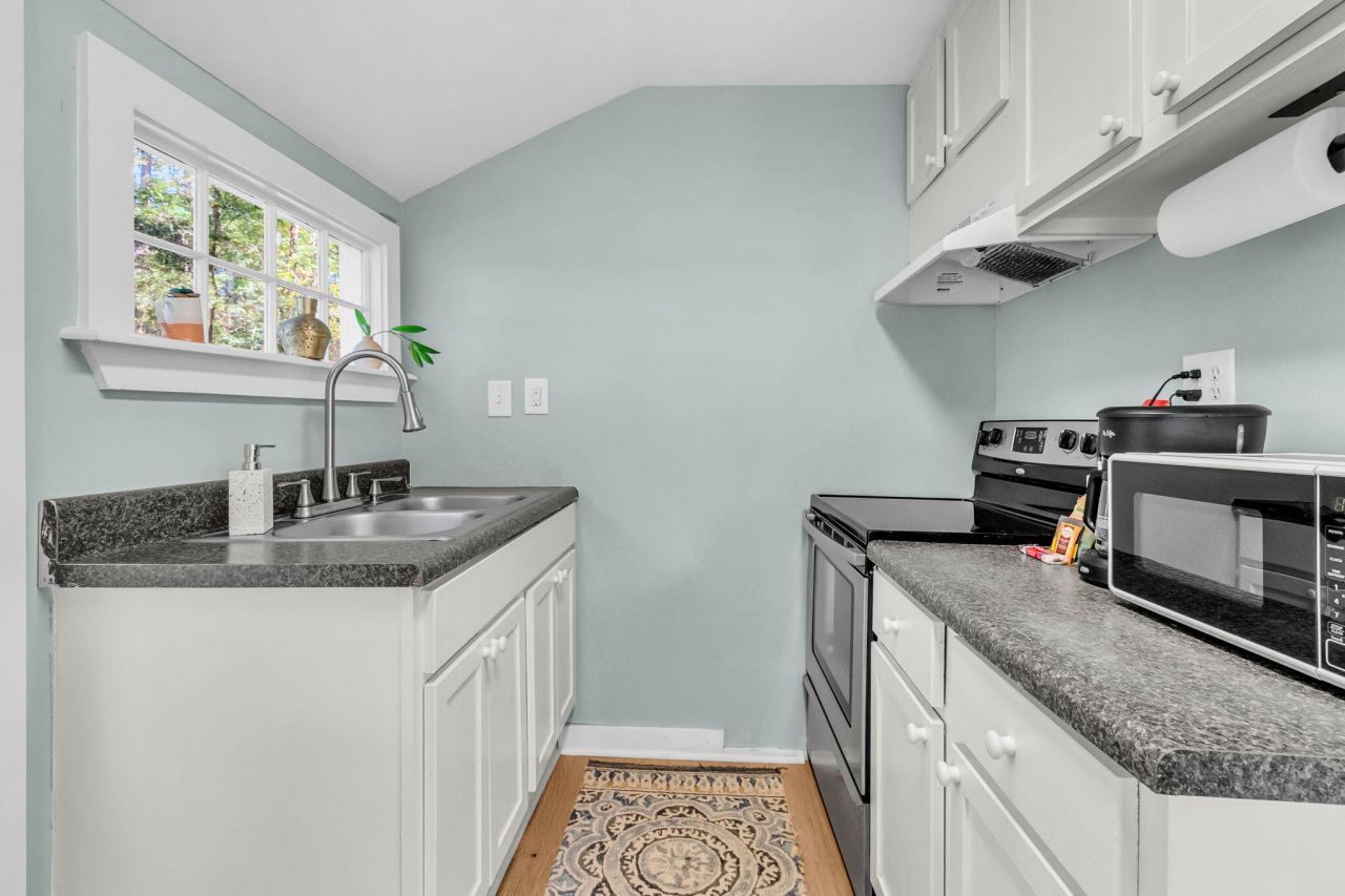 440 Woodland Shores Road Photo 52