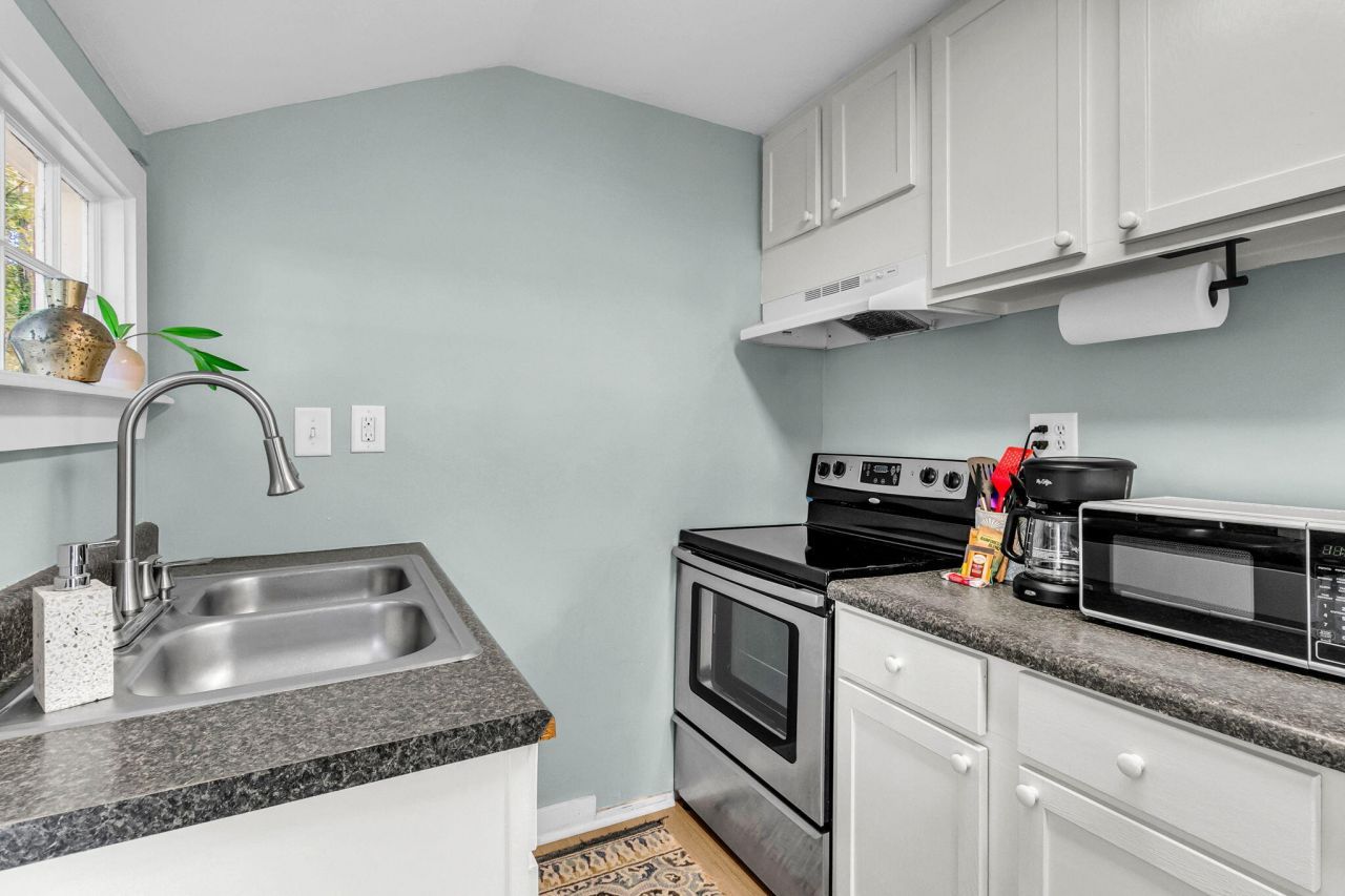 440 Woodland Shores Road Photo 53