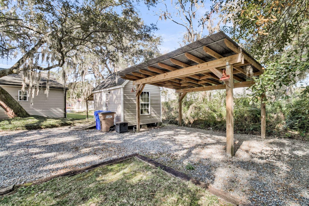 440 Woodland Shores Road Photo 56