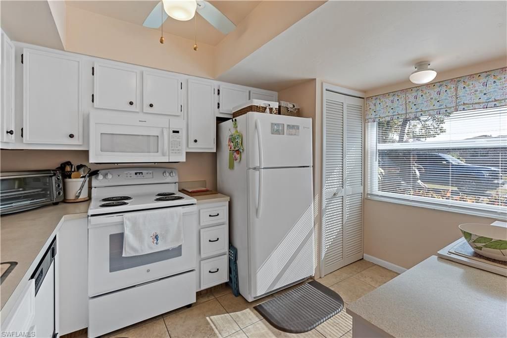 4628 SE 6th Ave , Unit 1B, Cape Coral, FL 33904 Photo