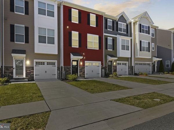 7255 MARTIN FARM CIRCLE, BALTIMORE, MD 21237