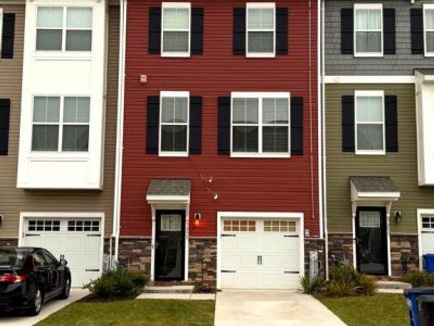 7255 Martin Farm Circle, Baltimore, MD 21237 Main Photo