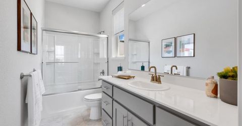 8439 Kyler Rd, Elk Grove, CA 95757 Photo