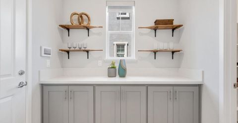 8439 Kyler Rd, Elk Grove, CA 95757 Photo