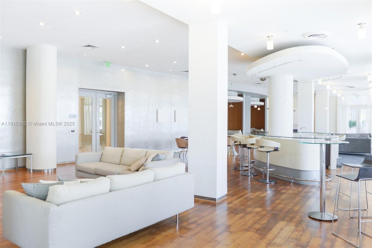 10275 Collins Ave, Unit 523, Bal Harbour, FL 33154 Photo