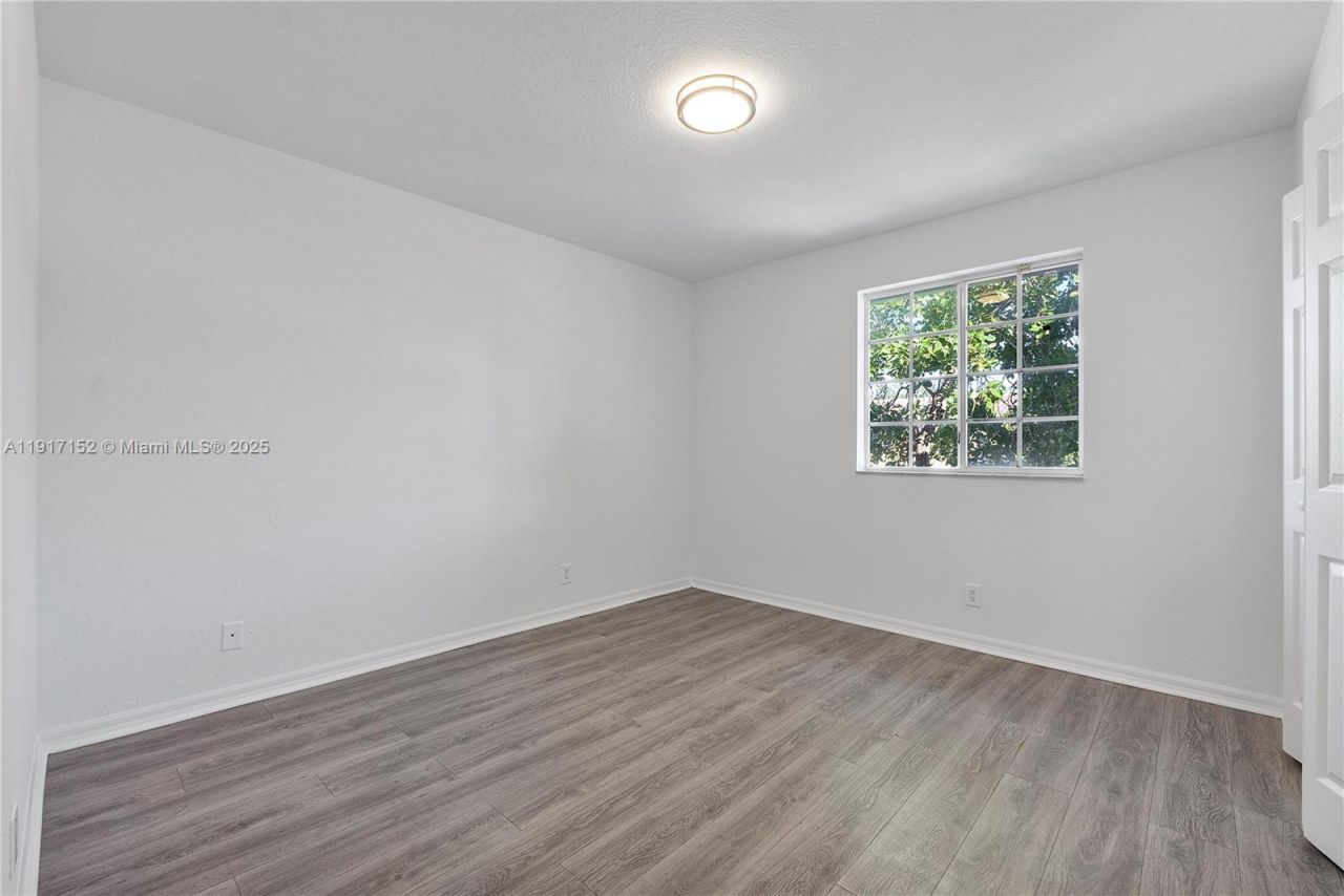 3991 NW 92 Avenue, Sunrise, FL 33351 Photo