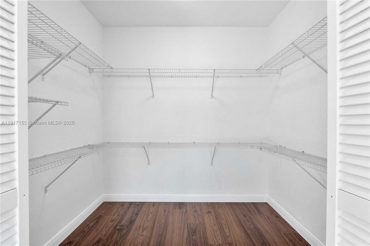 3991 NW 92 Avenue, Sunrise, FL 33351 Photo