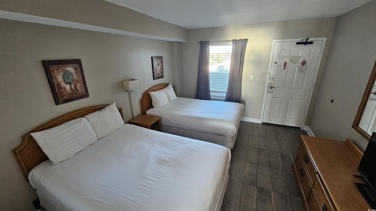 161 Seawatch Dr. Photo 4