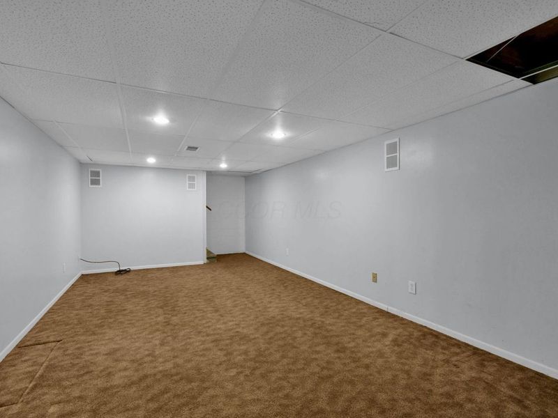 7835 E Ohio State Lane NW, Lancaster, OH 43130 Photo 34