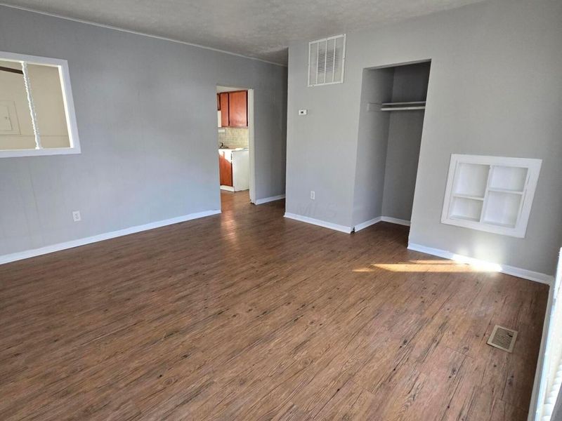 3491 Ontario Street, Columbus, OH 43224 Photo 6