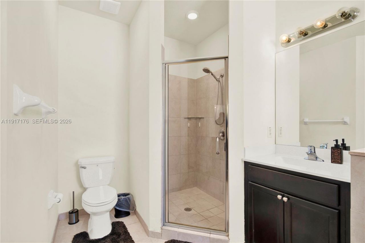 217 NE 23rd Ter, Homestead, FL 33033 Photo