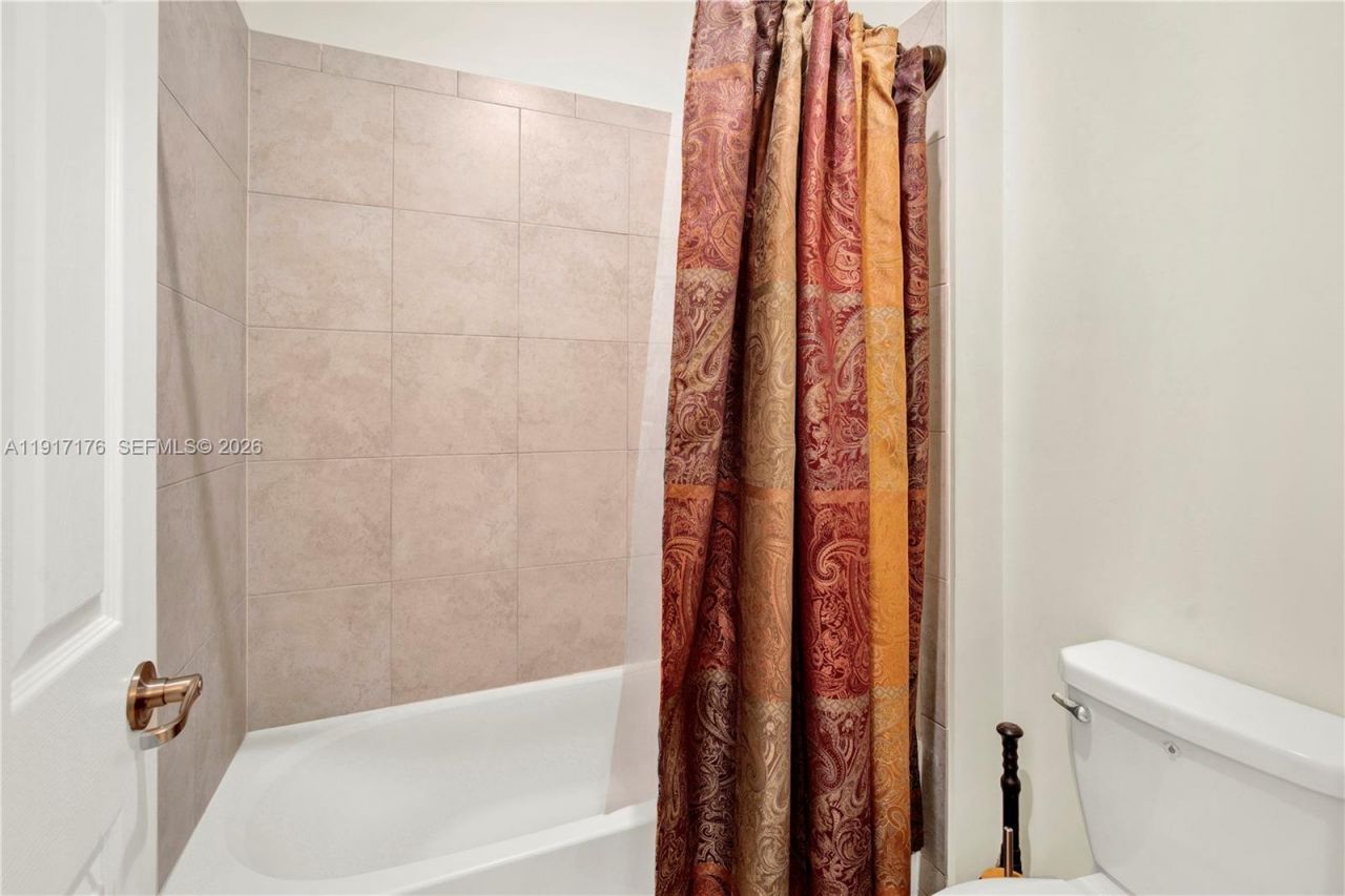 217 NE 23rd Ter, Homestead, FL 33033 Photo