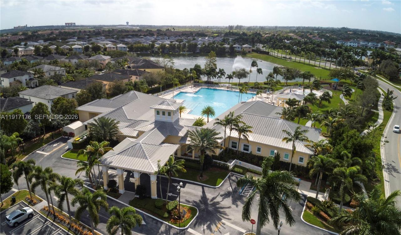 217 NE 23rd Ter, Homestead, FL 33033 Photo