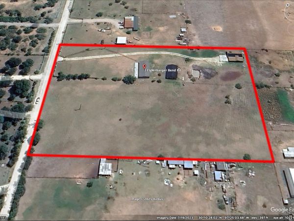 135 Wilbarger Bend RD, Bastrop, TX 78602
