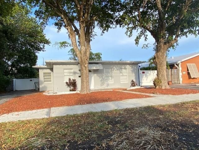 224 NE 18th Avenue, Pompano Beach, FL 33060 Photo