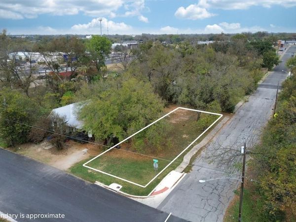 601 Hood Street, Waco, TX 76704