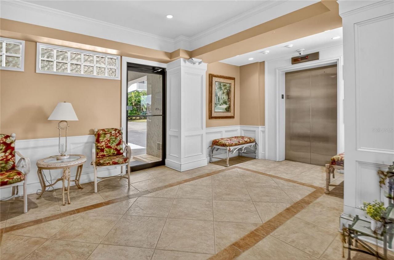 1500 Park Beach Circle, Unit 4E, Punta Gorda, FL 33950 Photo