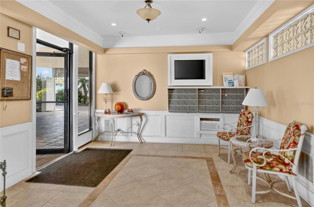 1500 Park Beach Circle, Unit 4E, Punta Gorda, FL 33950 Photo