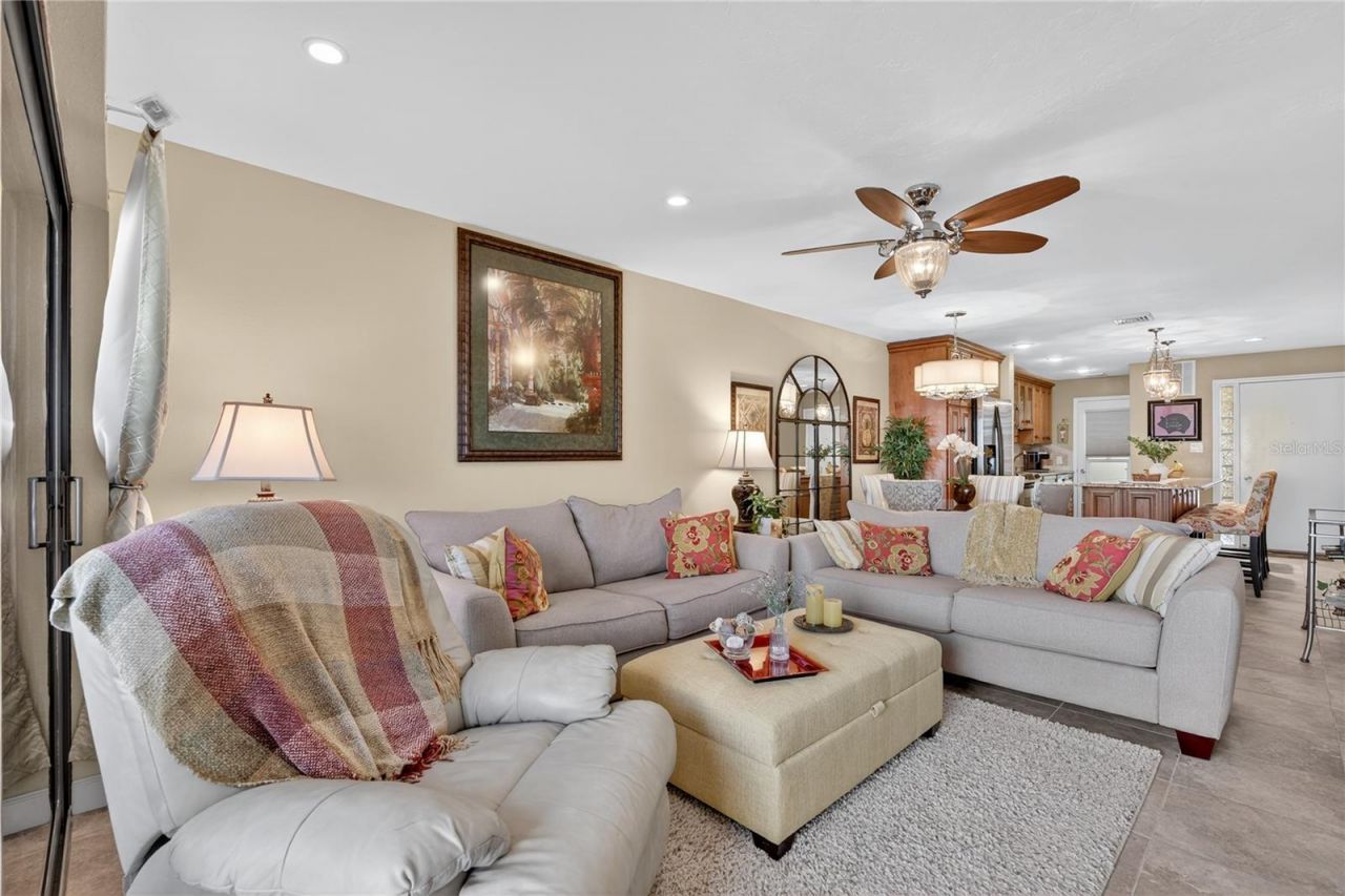 1500 Park Beach Circle, Unit 4E, Punta Gorda, FL 33950 Photo