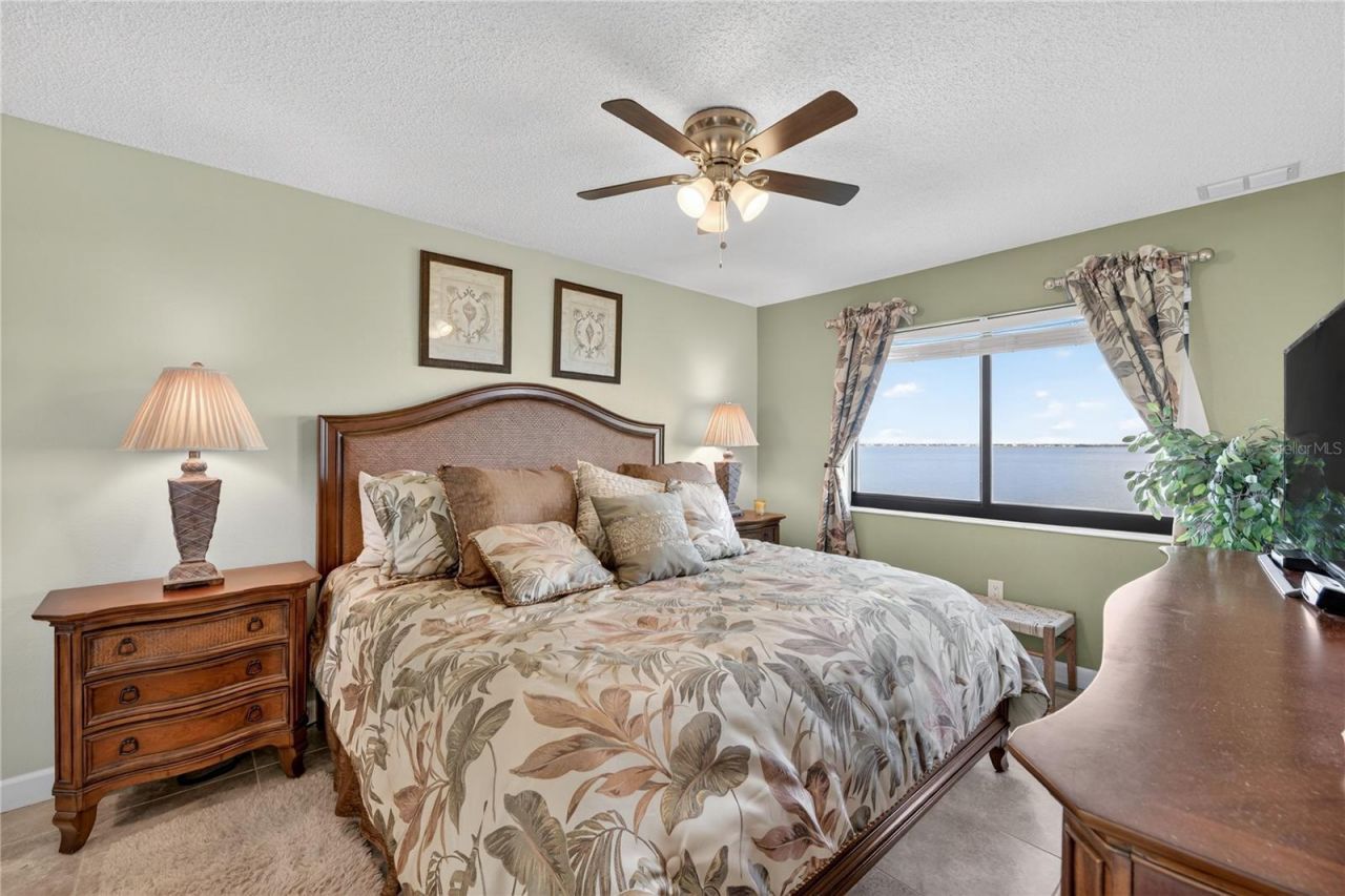 1500 Park Beach Circle, Unit 4E, Punta Gorda, FL 33950 Photo