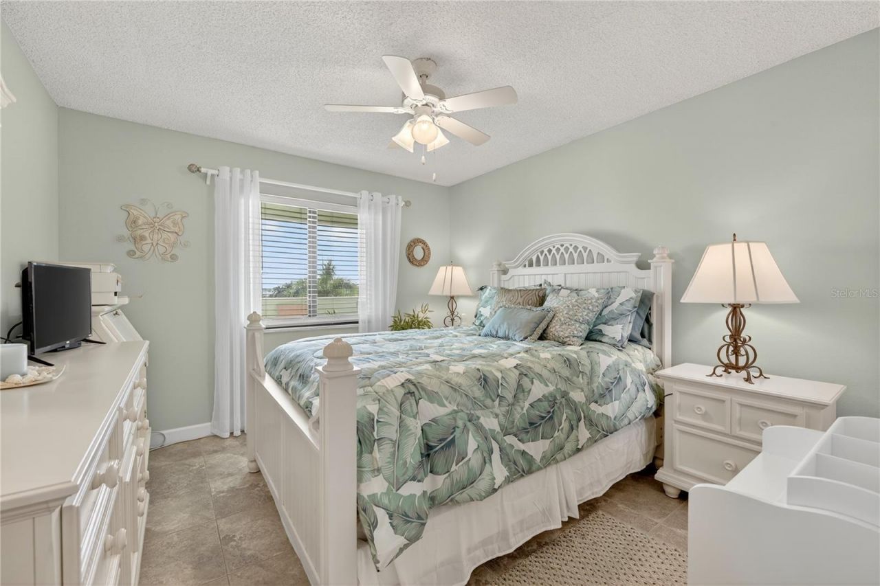 1500 Park Beach Circle, Unit 4E, Punta Gorda, FL 33950 Photo