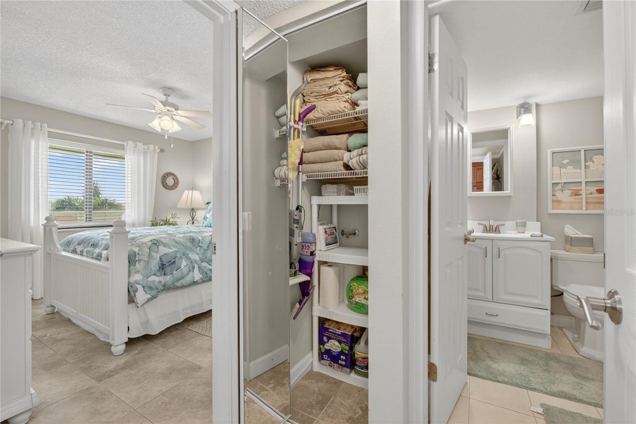 1500 Park Beach Circle, Unit 4E, Punta Gorda, FL 33950 Photo