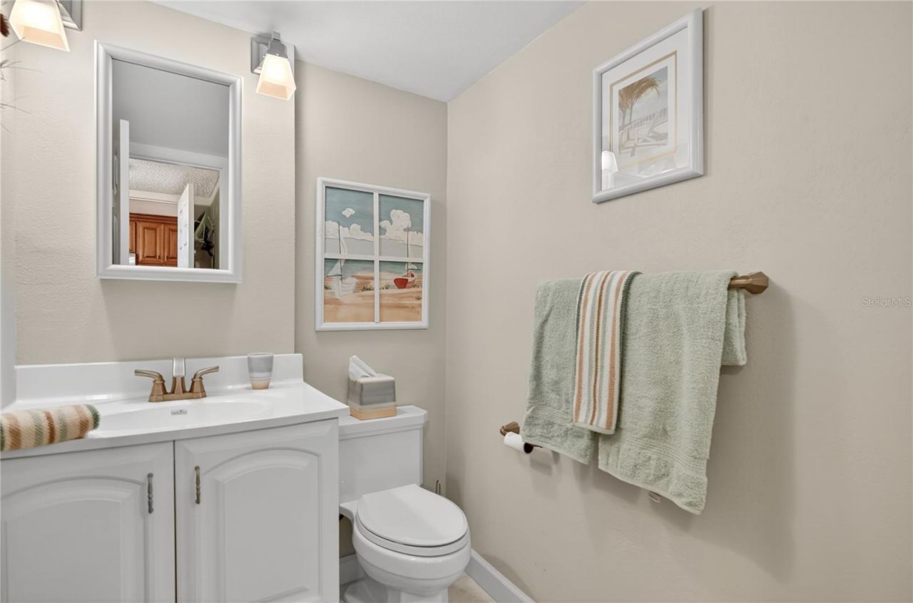 1500 Park Beach Circle, Unit 4E, Punta Gorda, FL 33950 Photo