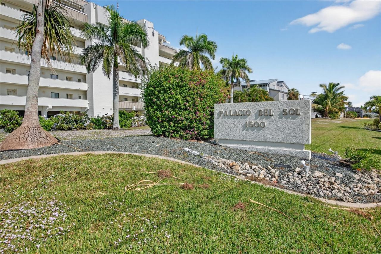1500 Park Beach Circle, Unit 4E, Punta Gorda, FL 33950 Photo