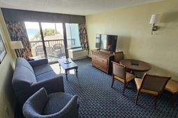 2401 S Ocean Blvd. photo 4