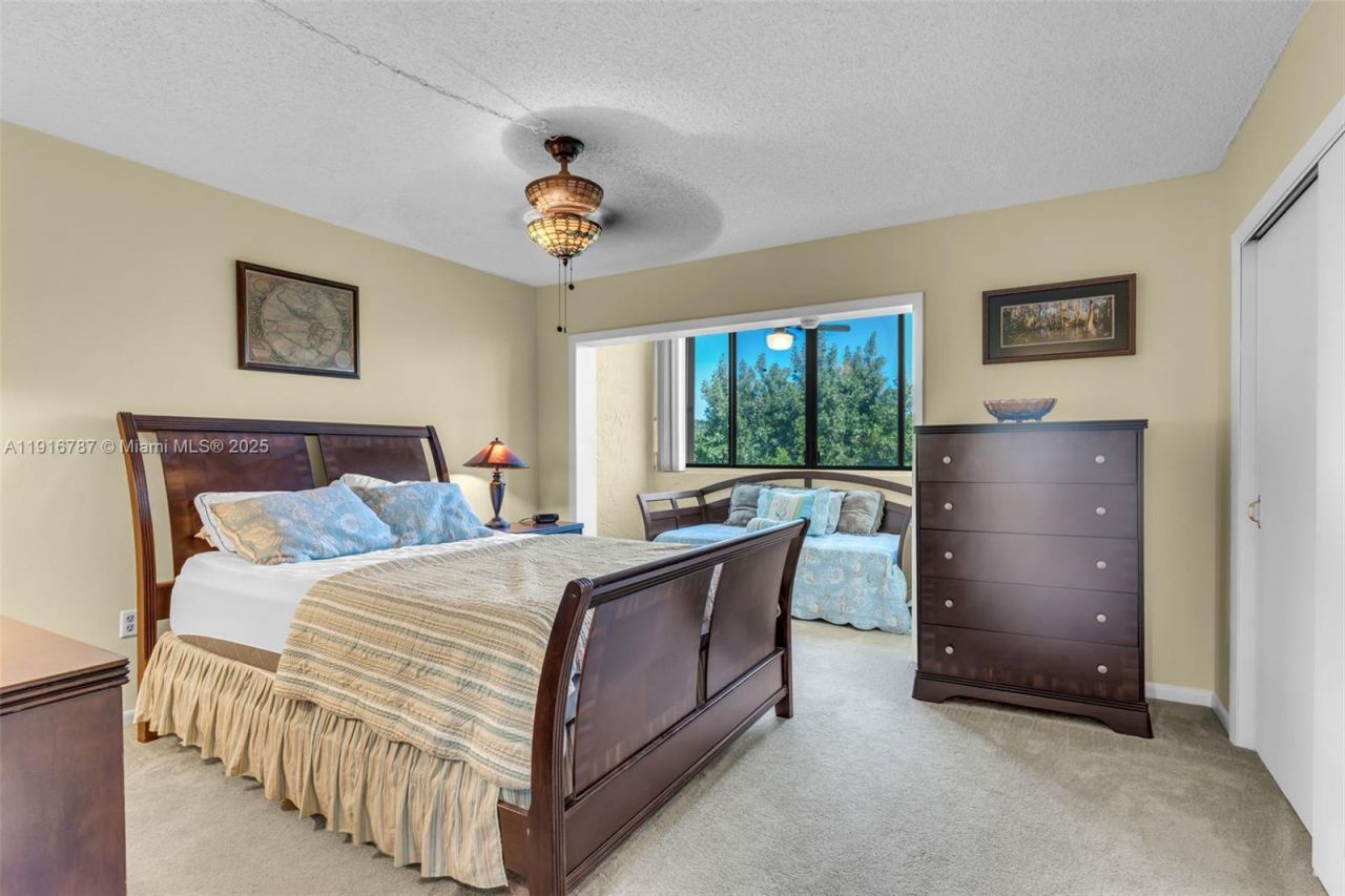 87465 Old Hwy 215 Hwy, Unit 215, Plantation Key, FL 33036 Photo