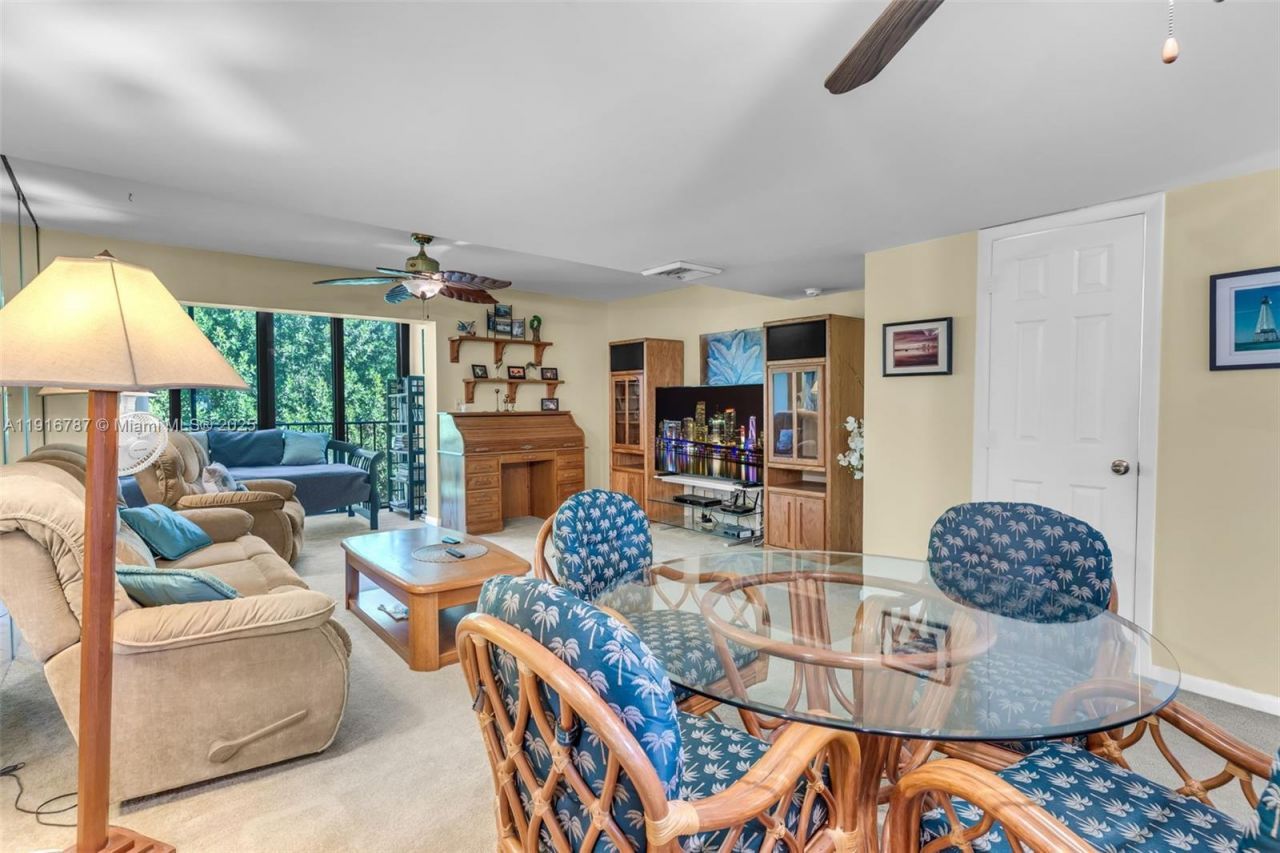 87465 Old Hwy 215 Hwy, Unit 215, Plantation Key, FL 33036 Photo