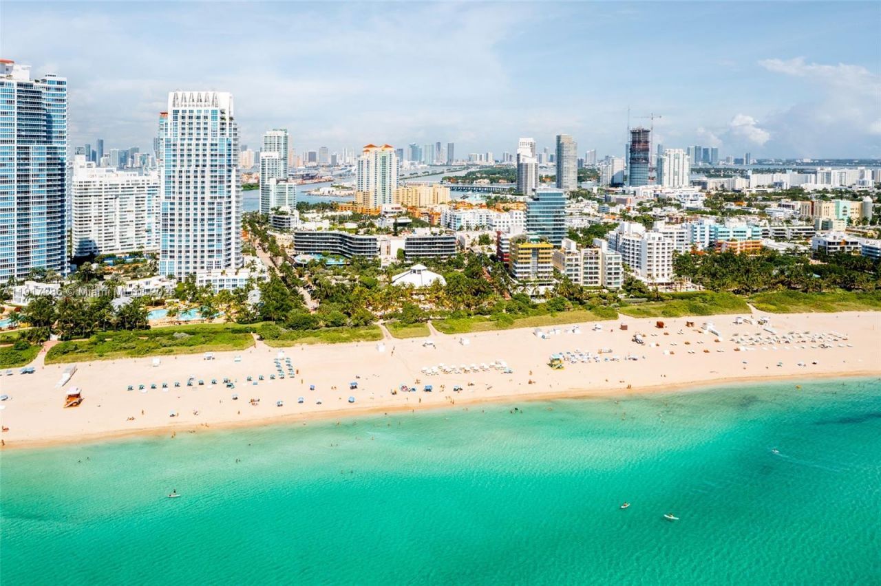 1 Collins Ave, Unit 207, Miami Beach, FL 33139 Photo