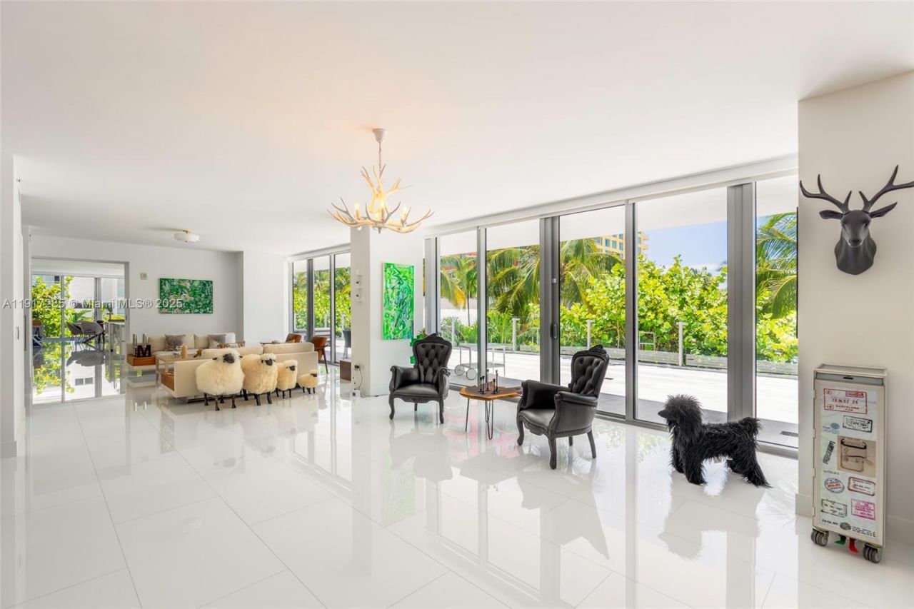 1 Collins Ave, Unit 207, Miami Beach, FL 33139 Photo
