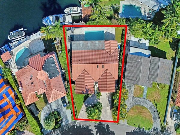 3443 NE 166th St, North Miami Beach, FL 33160