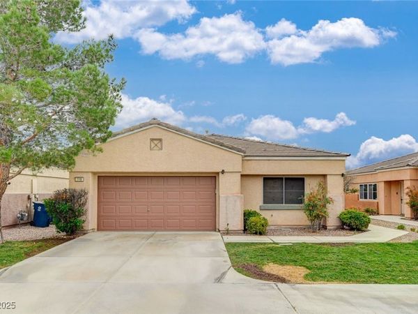 749 Chase Tree Street, Las Vegas, NV 89144