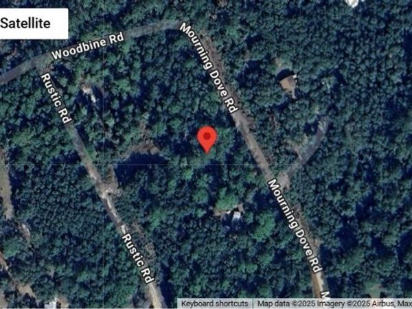 109 Mourning Dove Rd, Satsuma, FL 32189